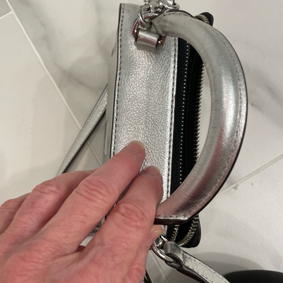 Rebecca Minkoff Silver Leather Crossbody Handbag / Mini Satchel - Picture 8 of 9